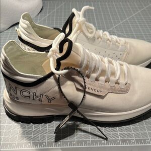 Givenchy Cream and Black Sneakers size 43